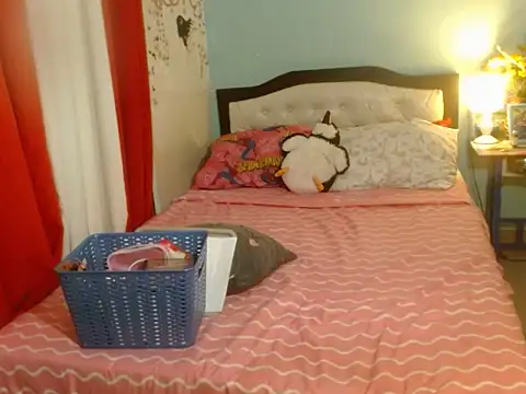 PearlOfAsia21 online show from February 8, 9:46 am