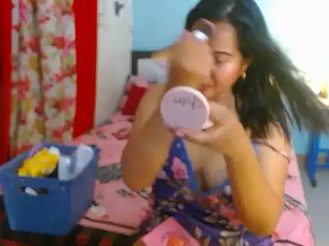 PearlOfAsia21 online show from February 4, 8:09 am