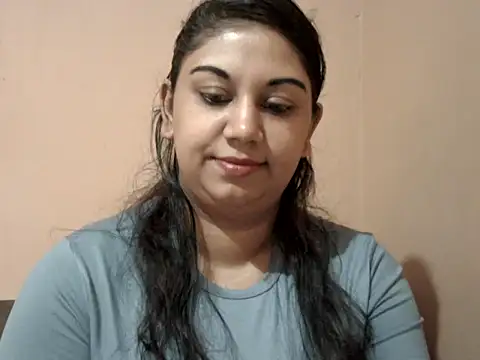 bellachow10 online show from May 29, 6:08 am