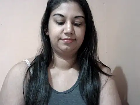 bellachow10 online show from April 15, 5:46 am