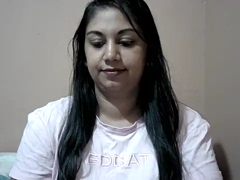 bellachow10 online show from February 13, 7:58 pm