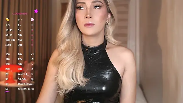 Violetversacexxx online show from March 7, 5:47 am