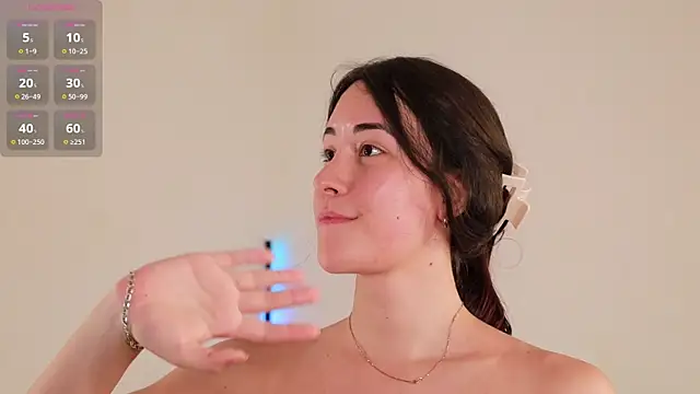 laliwhite online show from February 18, 7:19 pm