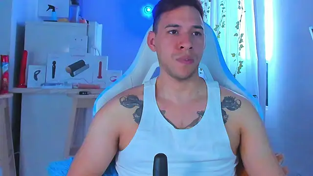 petter coleman  online show from April 9, 9:21 pm