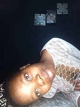 Snapshot of SheisBlacq chatting on September 18, 8:56 pm SheisBlacq online show from September 18, 8:56 pm