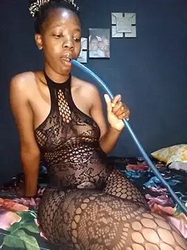 Snapshot of SheisBlacq chatting on October 8, 9:04 pm SheisBlacq online show from October 8, 9:04 pm