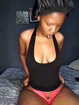 SheisBlacq online show from March 29, 10:00 pm