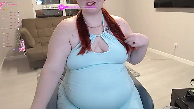 Snapshot of Mia_Bows chatting on March 7, 4:00 pm Mia Bows online show from March 7, 4:00 pm