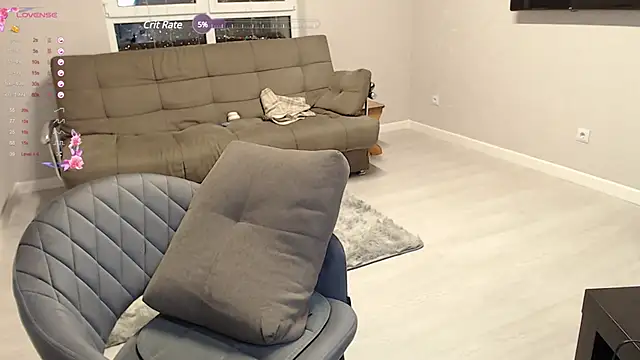 Snapshot of Mia_Bows chatting on March 21, 6:07 pm Mia Bows online show from March 21, 6:07 pm