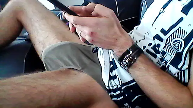 mickzizi online show from February 9, 11:41 am