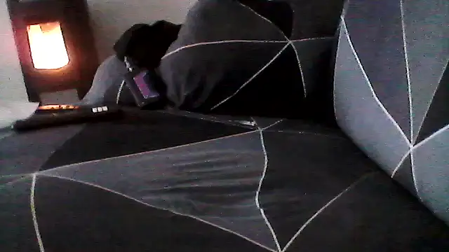 mickzizi online show from December 18, 9:58 am