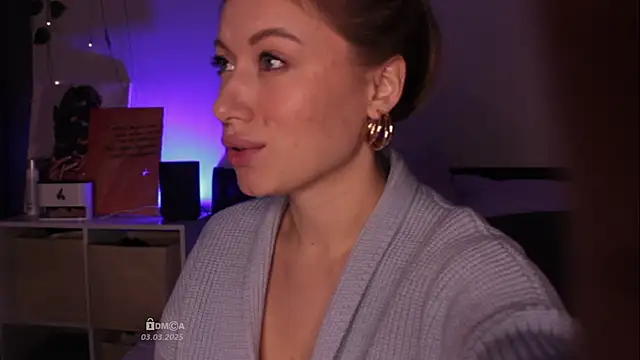 Snapshot of Blondie_Bunny chatting on March 3, 3:16 am Blondie Bunny online show from March 3, 3:16 am