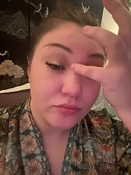 Snapshot of RosieDixx chatting on February 9, 10:00 pm RosieDixx online show from February 9, 10:00 pm