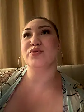 Snapshot of RosieDixx chatting on October 8, 3:41 am RosieDixx online show from October 8, 3:41 am