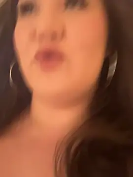 RosieDixx online show from July 3, 5:25 am