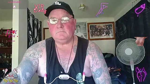 Snapshot of HOTANAL chatting on June 27, 2:50 am HOTANAL online show from June 27, 2:50 am