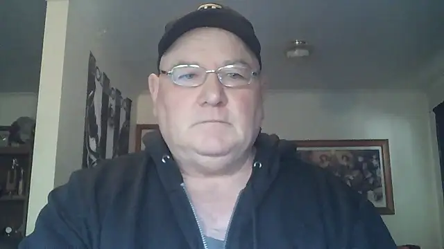 Snapshot of HOTANAL chatting on October 5, 10:22 pm HOTANAL online show from October 5, 10:22 pm