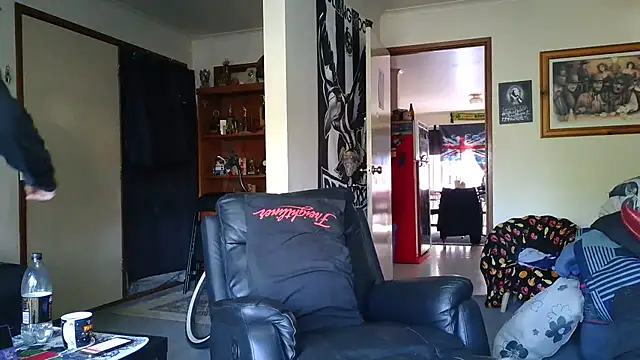 HOTANAL online show from April 10, 11:45 pm