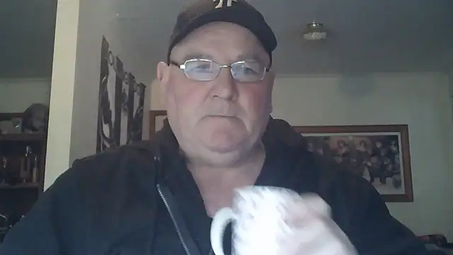 Snapshot of HOTANAL chatting on September 18, 10:13 pm HOTANAL online show from September 18, 10:13 pm