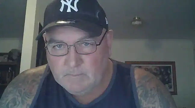 Snapshot of HOTANAL chatting on March 20, 4:18 am HOTANAL online show from March 20, 4:18 am