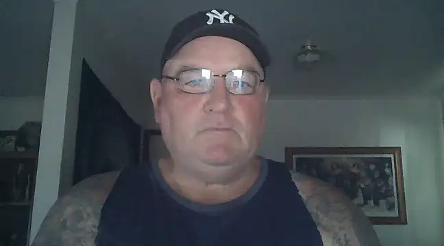 Snapshot of HOTANAL chatting on March 19, 1:43 am HOTANAL online show from March 19, 1:43 am