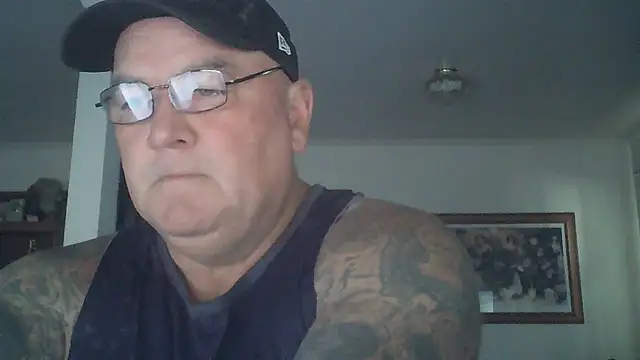 Snapshot of HOTANAL chatting on March 23, 12:58 am HOTANAL online show from March 23, 12:58 am