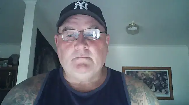 Snapshot of HOTANAL chatting on March 5, 7:05 am HOTANAL online show from March 5, 7:05 am