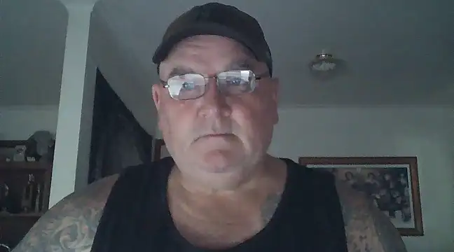 Snapshot of HOTANAL chatting on February 28, 12:21 am HOTANAL online show from February 28, 12:21 am