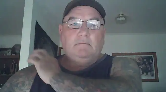Snapshot of HOTANAL chatting on February 28, 7:05 am HOTANAL online show from February 28, 7:05 am