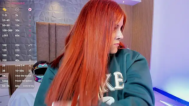 kimbrownn online show from April 9, 11:16 am