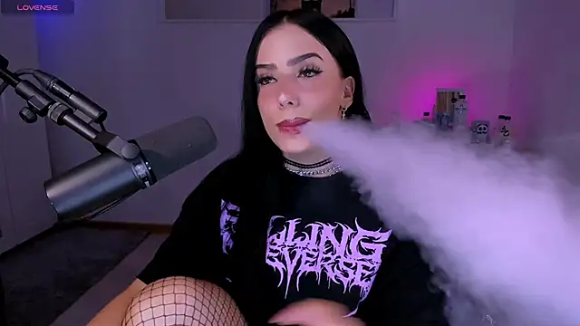 SofiRusselle online show from January 30, 8:31 pm