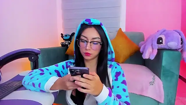 sophie cute66 online show from December 16, 6:39 am