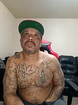 yellowwetfox online show from March 19, 1:22 pm