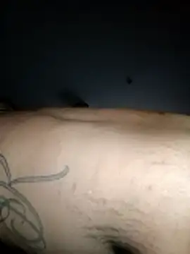 Snapshot of yellowwetfox chatting on January 12, 4:08 am yellowwetfox online show from January 12, 4:08 am