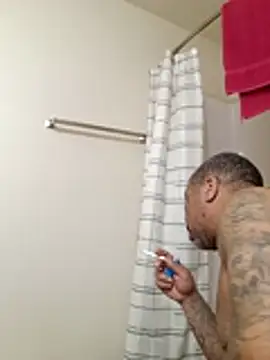 Snapshot of yellowwetfox chatting on February 16, 10:25 am yellowwetfox online show from February 16, 10:25 am