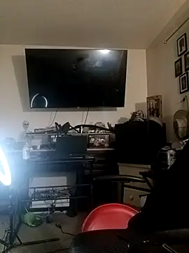 Snapshot of yellowwetfox chatting on March 22, 1:08 pm yellowwetfox online show from March 22, 1:08 pm