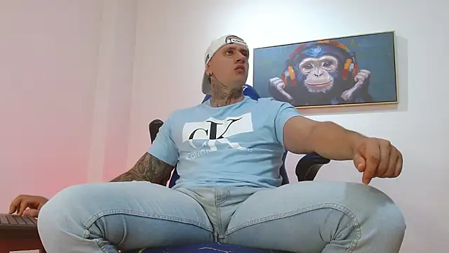 Joeysexx2 online show from February 14, 4:02 am