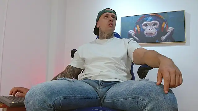 Joeysexx2 online show from January 13, 2:48 am