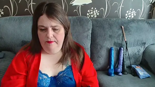 HouseWifeWhore Milf online show from March 21, 2:43 pm