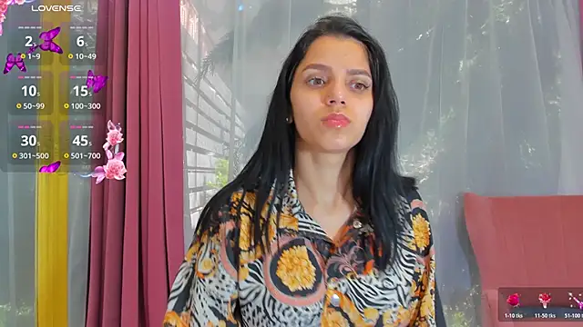 Sarabecker online show from March 26, 10:35 am