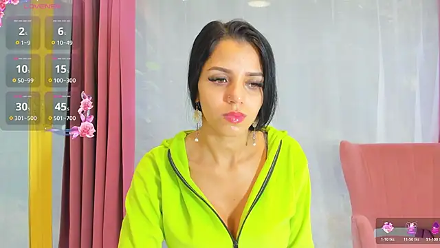 Sarabecker online show from October 27, 8:59 am