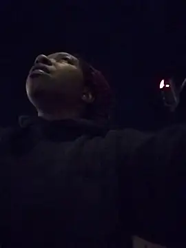 markquanna online show from November 27, 2:56 am