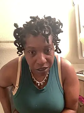 markquanna online show from April 4, 9:43 pm