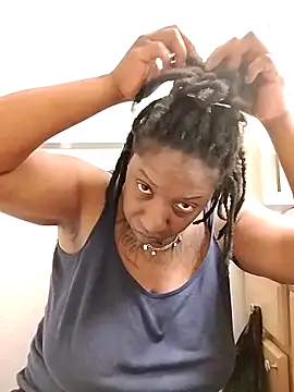 markquanna online show from January 17, 3:43 am