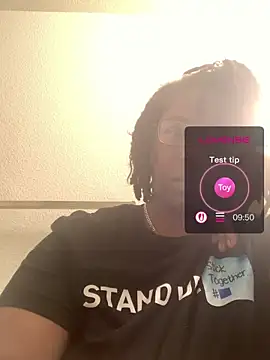 Snapshot of markquanna chatting on May 20, 11:35 pm markquanna online show from May 20, 11:35 pm