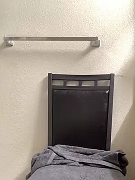 markquanna online show from March 28, 5:52 am