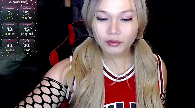 stacey wills44 online show from February 20, 7:52 pm