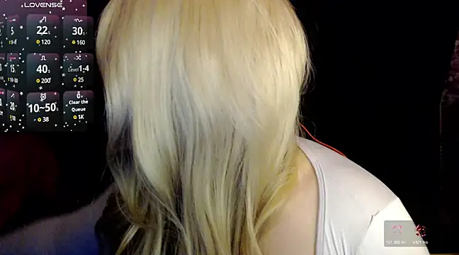 stacey wills44 online show from March 21, 6:40 pm