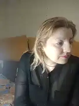 Snapshot of stefanyharper16 chatting on February 26, 3:32 pm stefanyharper16 online show from February 26, 3:32 pm