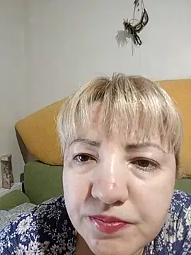 stefanyharper16 online show from March 29, 12:01 am